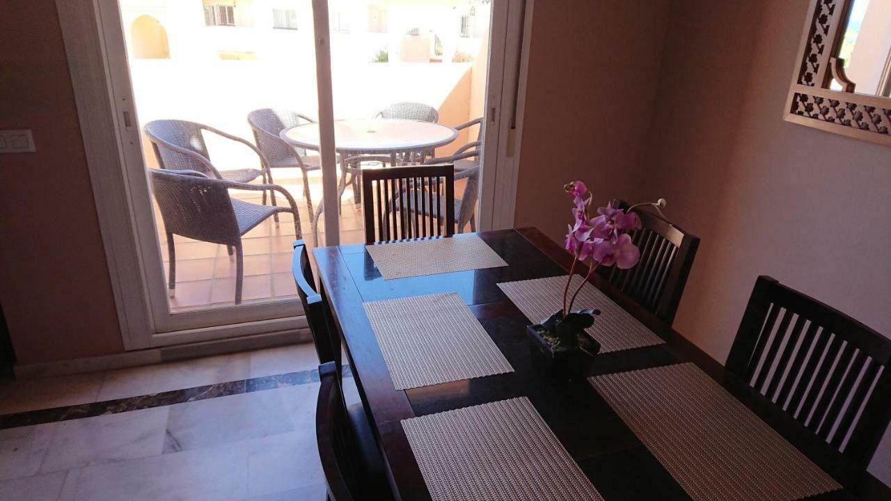 Estrella De La Bahia Apartment กาซาเรส ภายนอก รูปภาพ
