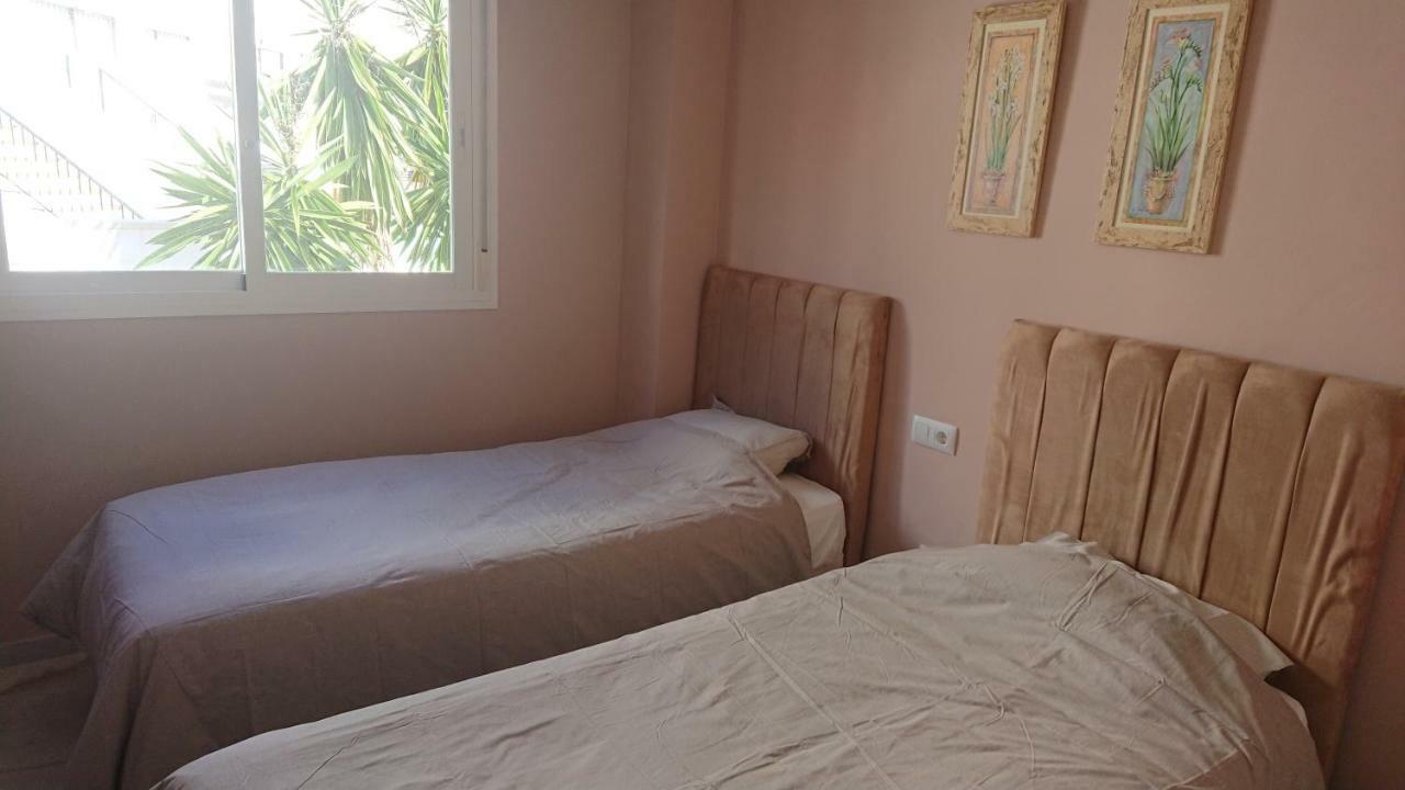 Estrella De La Bahia Apartment กาซาเรส ภายนอก รูปภาพ